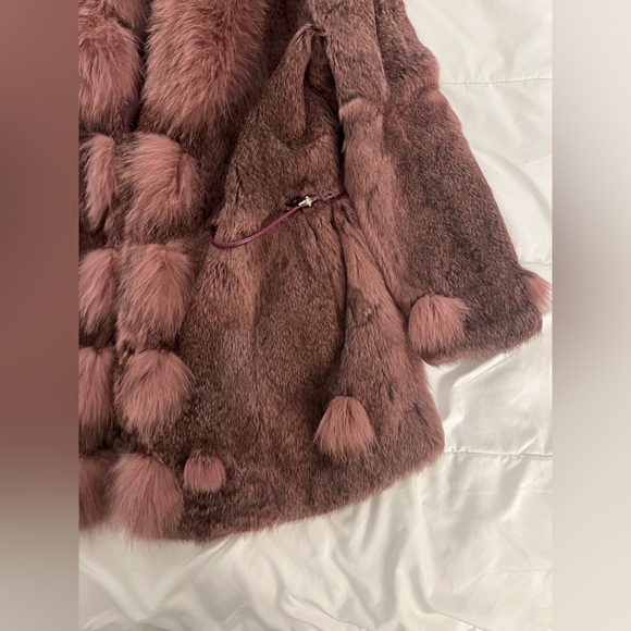 Paula Poggi Purple Fur Coat - Picture 3 of 8